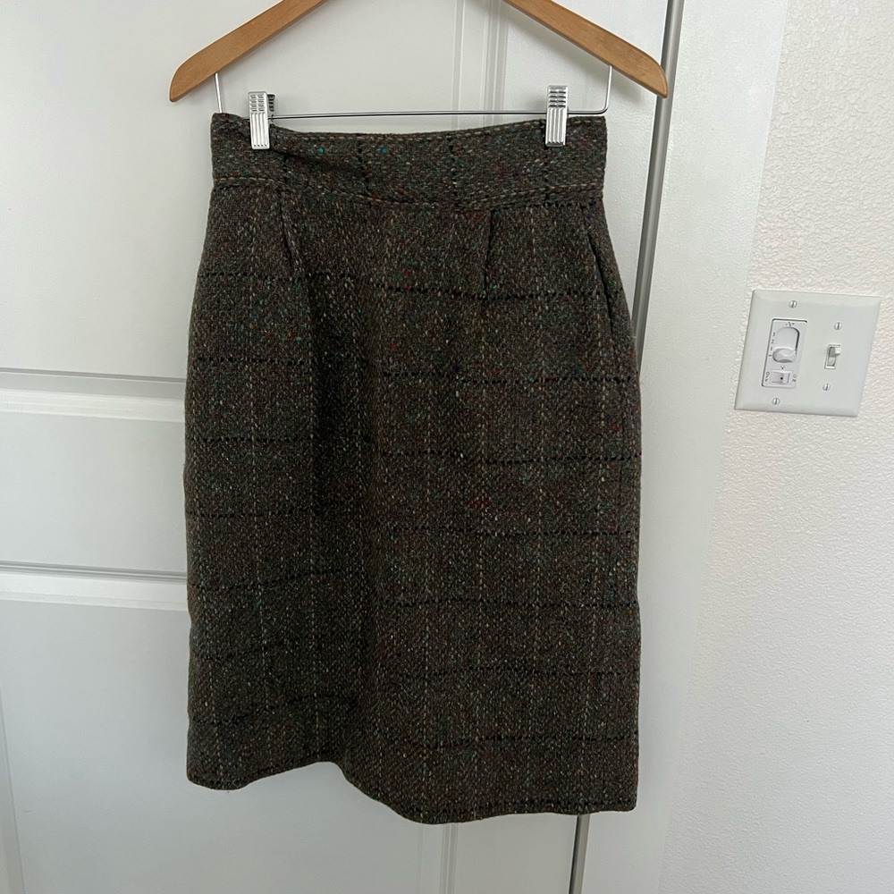 Vintage Lynn Novak Chic Pencil Skirt in Green Tweed